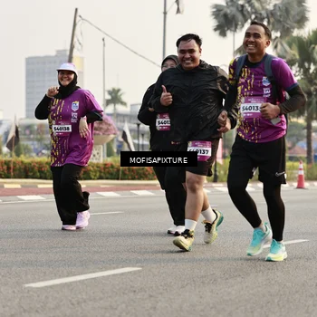 Runner Photo 5925342