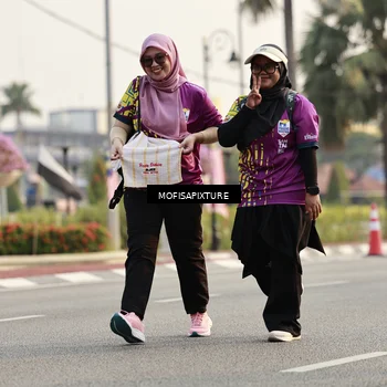 Runner Photo 5925353