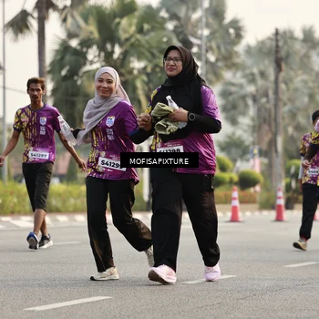 Runner Photo 5925381