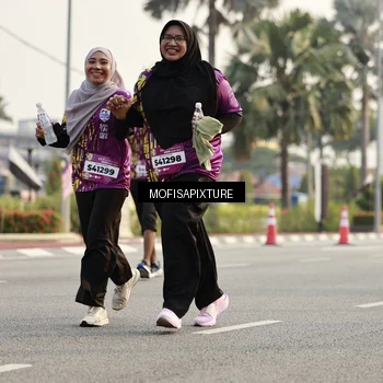 Runner Photo 5925404