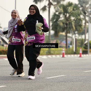 Runner Photo 5925405