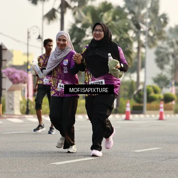Runner Photo 5925409