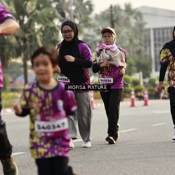 Runner Photo 5925438