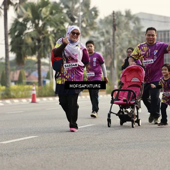 Runner Photo 5925446
