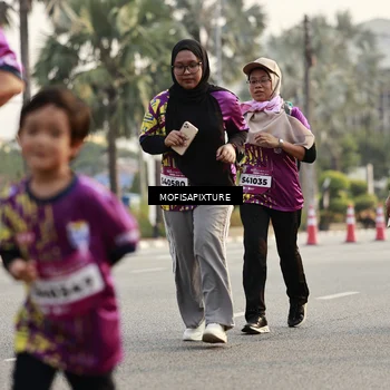 Runner Photo 5925452