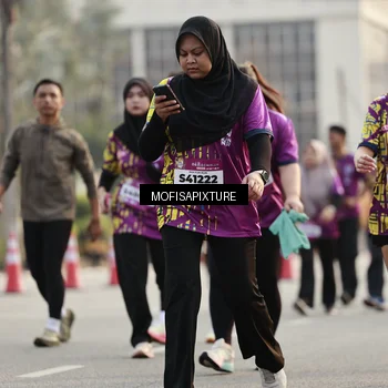Runner Photo 5925460