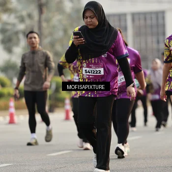 Runner Photo 5925475