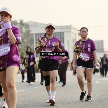 Runner Photo 5925499