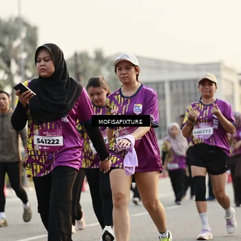 Runner Photo 5925510