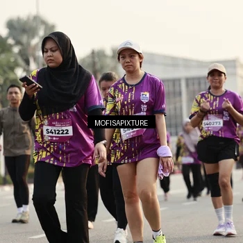 Runner Photo 5925516