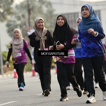 Runner Photo 5925595