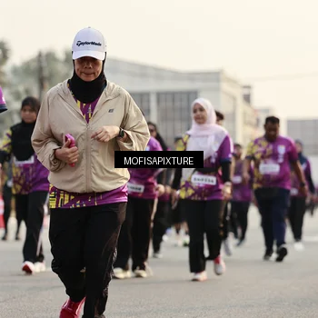 Runner Photo 5925645