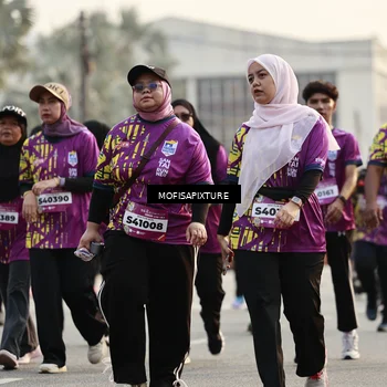 Runner Photo 5925662