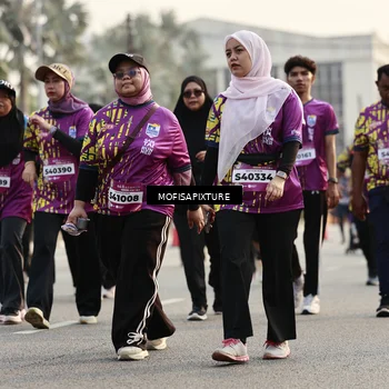 Runner Photo 5925666