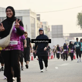 Runner Photo 5925735