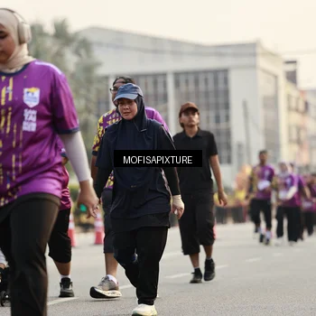 Runner Photo 5925750