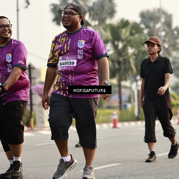 Runner Photo 5925759