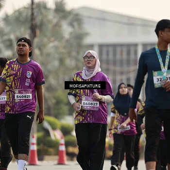 Runner Photo 5925785