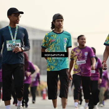Runner Photo 5925789