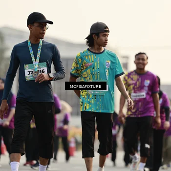 Runner Photo 5925794