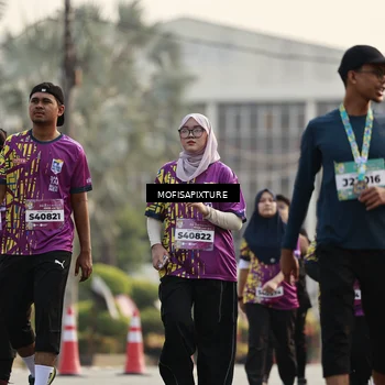 Runner Photo 5925795