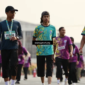 Runner Photo 5925796