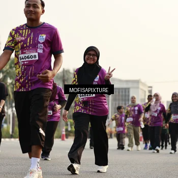 Runner Photo 5925823