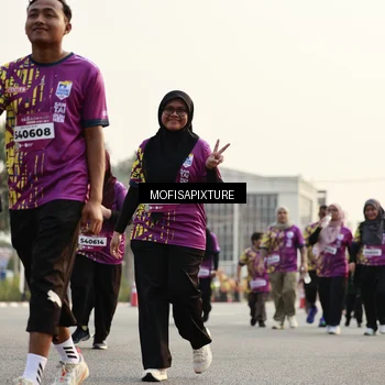 Runner Photo 5925825