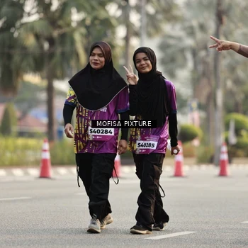 Runner Photo 5925843
