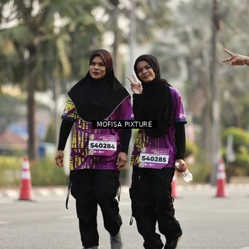 Runner Photo 5925847