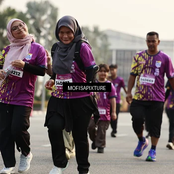 Runner Photo 5925863