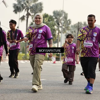 Runner Photo 5925871