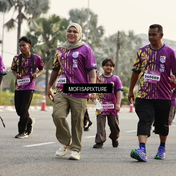 Runner Photo 5925873