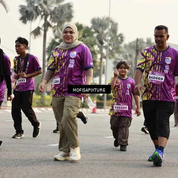 Runner Photo 5925876