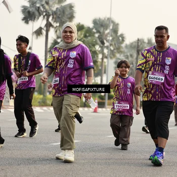 Runner Photo 5925878