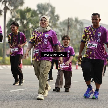 Runner Photo 5925883