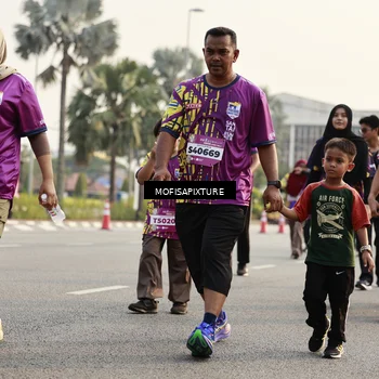 Runner Photo 5925886
