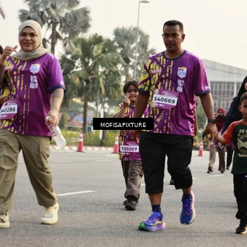 Runner Photo 5925888