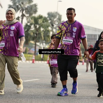 Runner Photo 5925892