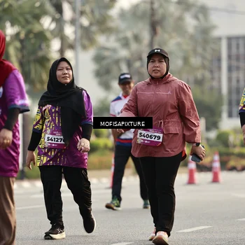 Runner Photo 5925910