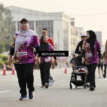 Runner Photo 5925924