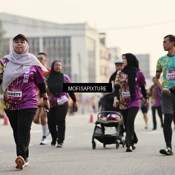 Runner Photo 5925925