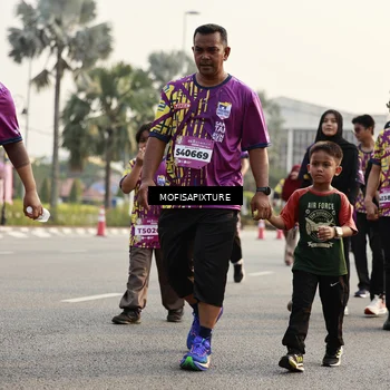 Runner Photo 5925929