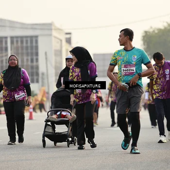 Runner Photo 5925932