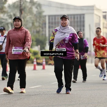 Runner Photo 5925936