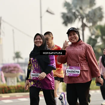Runner Photo 5925938