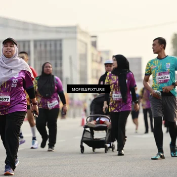 Runner Photo 5925946