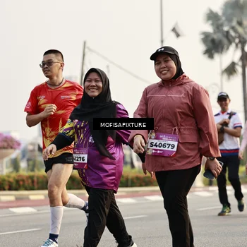 Runner Photo 5925947