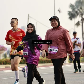 Runner Photo 5925951