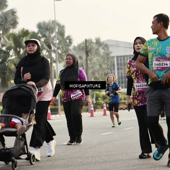 Runner Photo 5925957